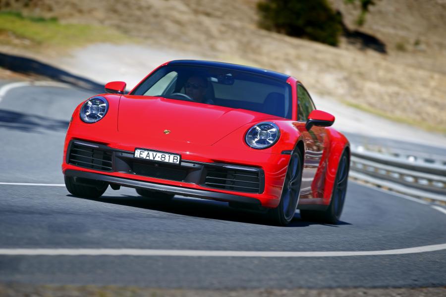  Porsche 911 Carrera S (992) 2019 года  (AU) (фото 6 из 40)